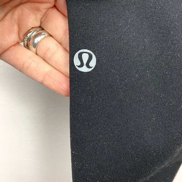 LULULEMON | Groove Reversible Legging Black Purple - Picture 5 of 6